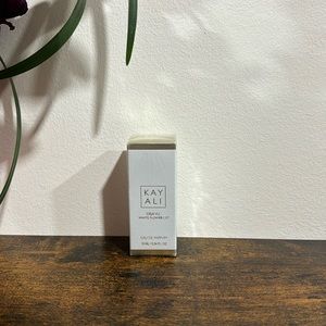 KAYALI Déjà Vu White Flower Eau De Parfum 0.34 FL. OZ